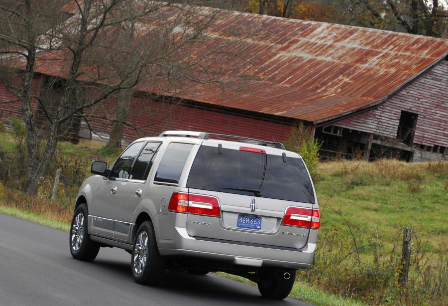  Lincoln Navigator 2006 года  (фото 58 из 82)